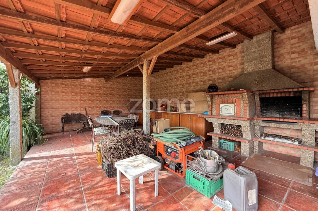 Moradia T3 para Venda em Castelões Foto 34