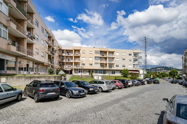 Apartamento T3 para Venda em Merelim (São Pedro) e Frossos Foto 27