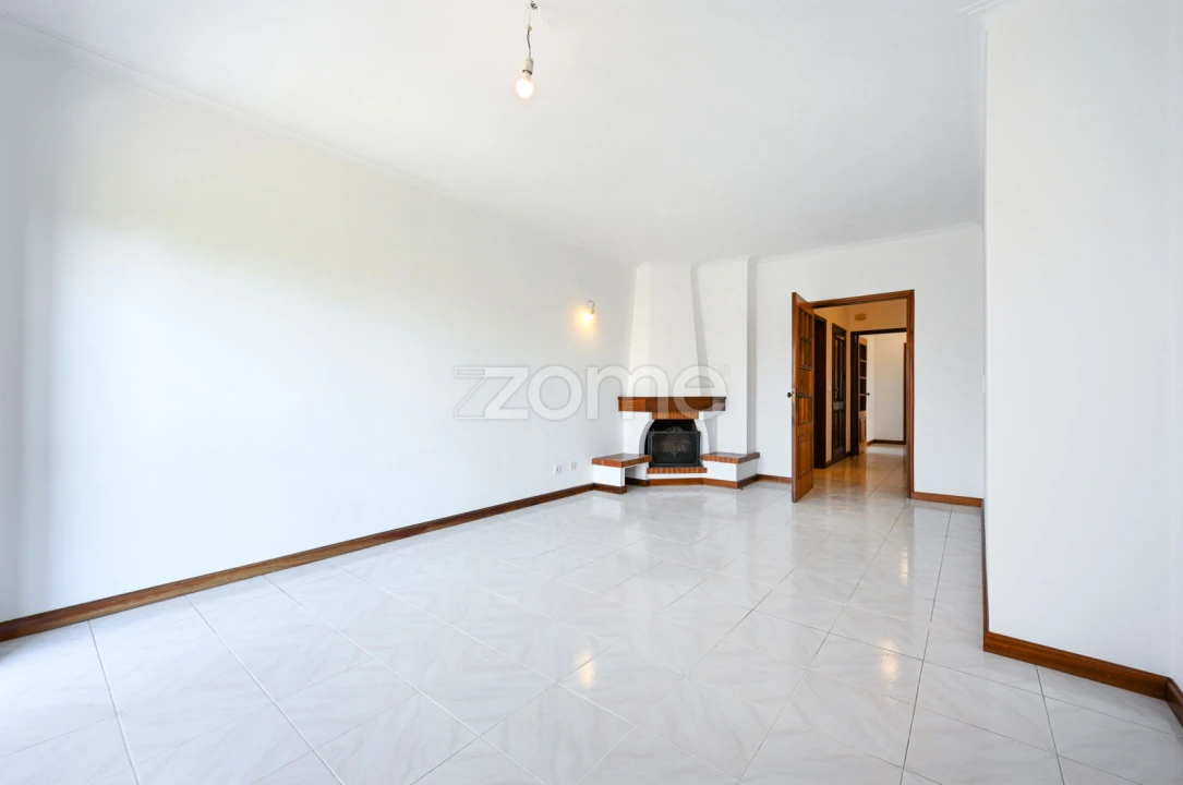Apartamento T3 para Venda em Rio Tinto Foto 1