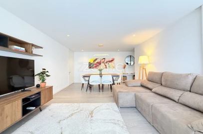 Apartamento T3 para Venda em Vila Nova de Famalicão e Calendário