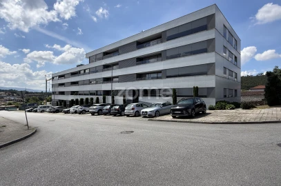 Apartamento T3 para Venda em Vila Nova de Famalicão e Calendário