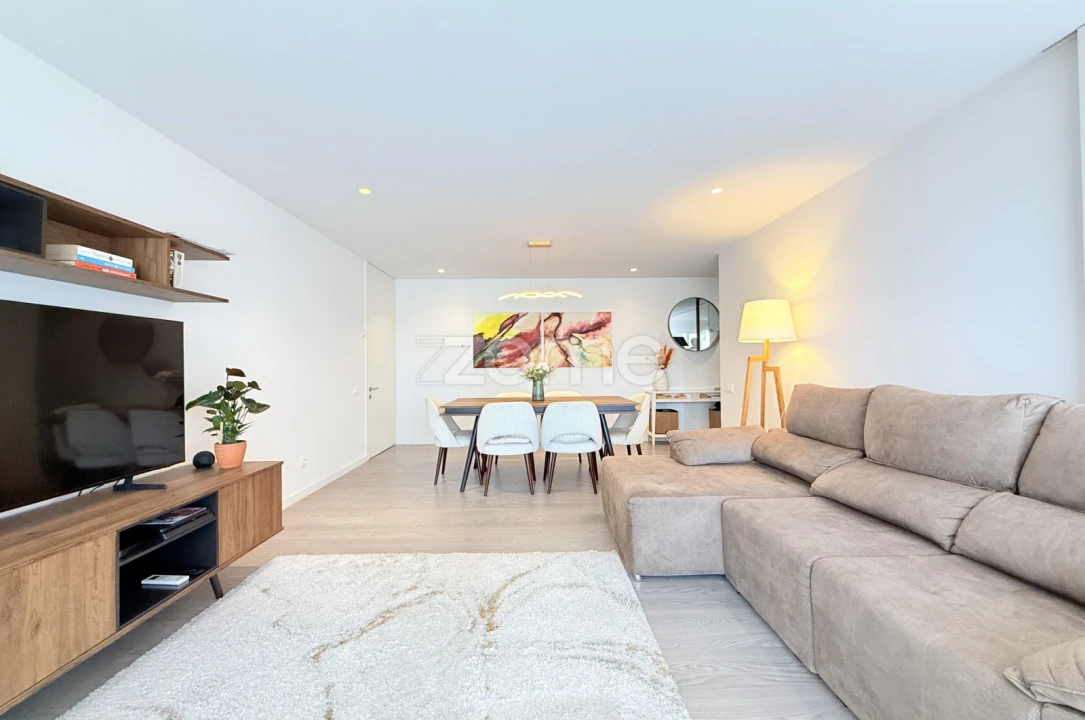 Apartamento T3 para Venda em Vila Nova de Famalicão e Calendário Foto 10