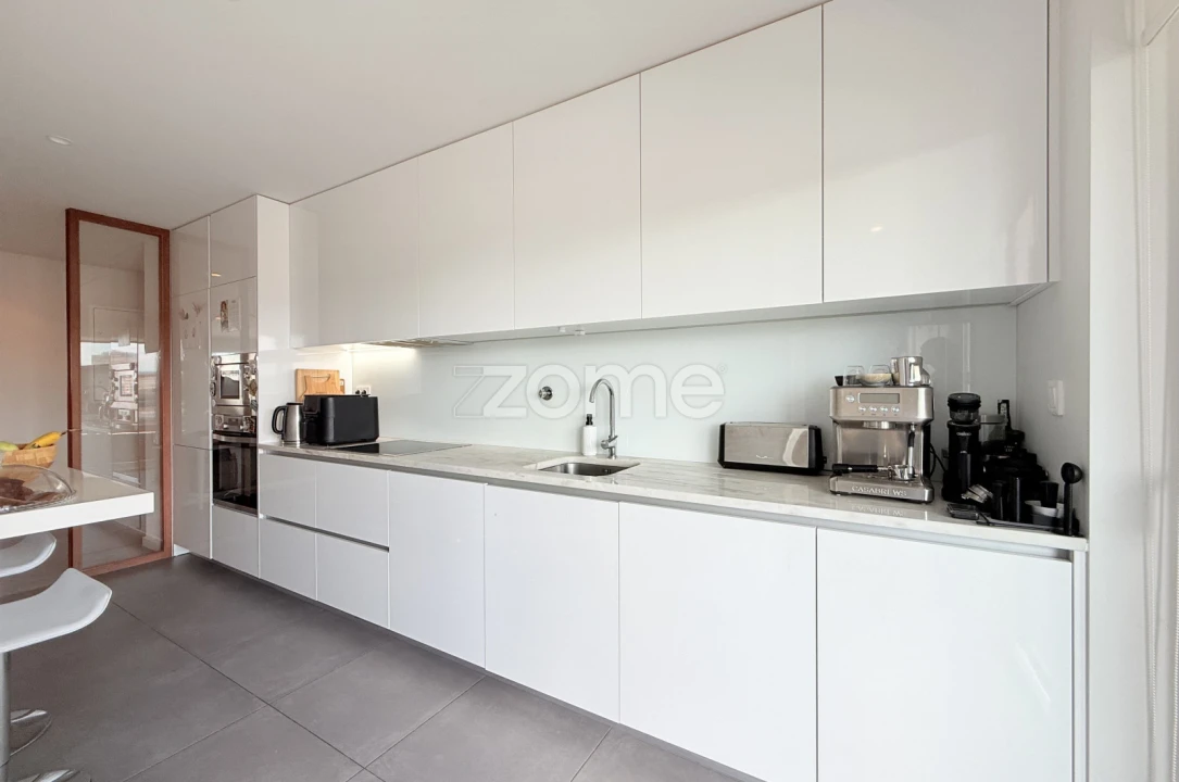 Apartamento T3 para Venda em Vila Nova de Famalicão e Calendário Foto 1