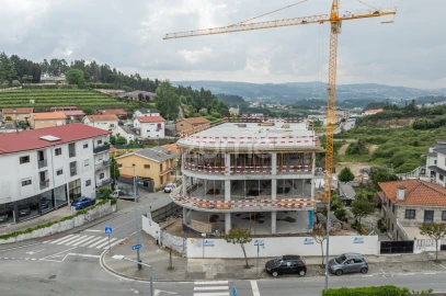 Apartamento T1 para Venda em Cristelos, Boim e Ordem