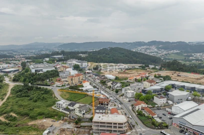 Apartamento T1 para Venda em Cristelos, Boim e Ordem
