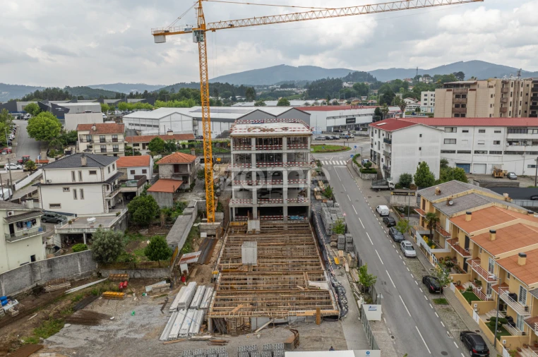 Apartamento T1 para Venda em Cristelos, Boim e Ordem Foto 11