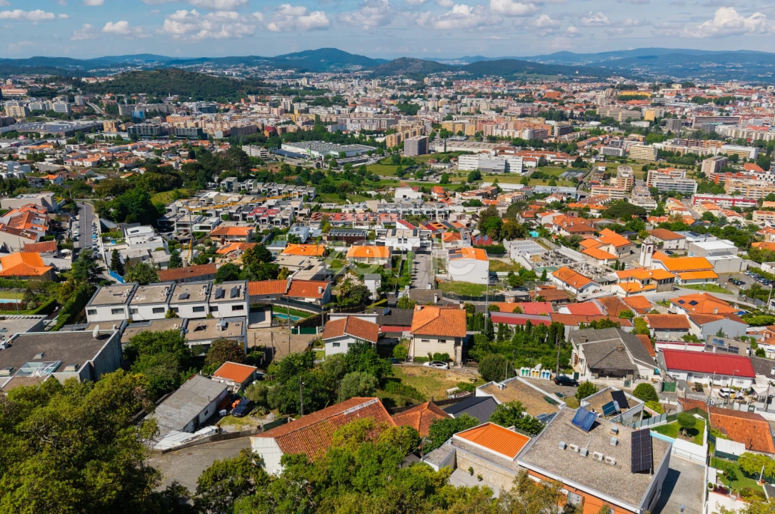 Moradia T2 para Venda em Nogueiró e Tenões Foto 33