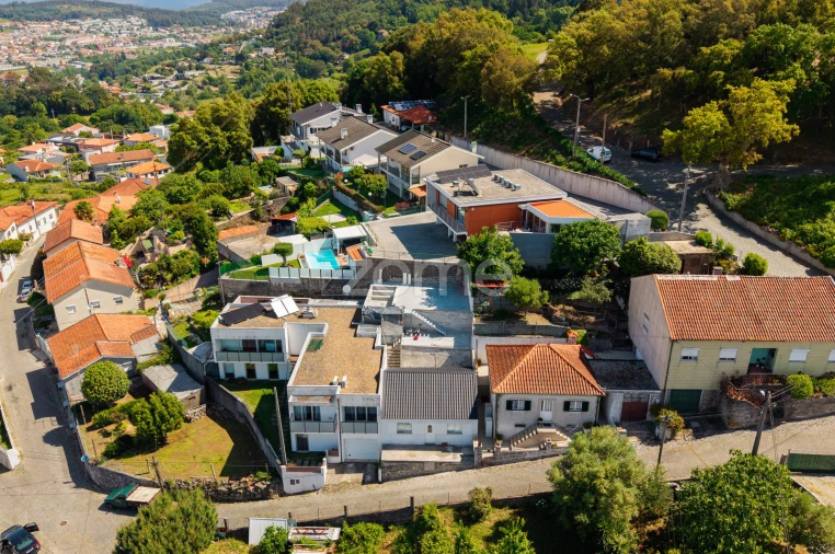 Moradia T2 para Venda em Nogueiró e Tenões Foto 16