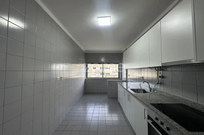 Apartamento T2 para Arrendamento em São Vitor (Braga)