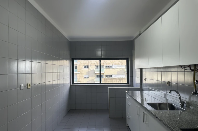 Apartamento T2 para Arrendamento em São Vitor (Braga) Foto 11