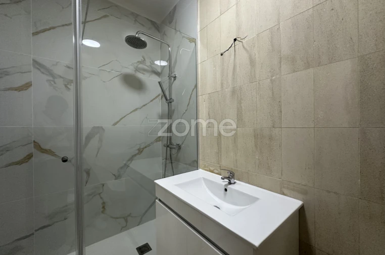 Apartamento T2 para Arrendamento em São Vitor (Braga) Foto 20