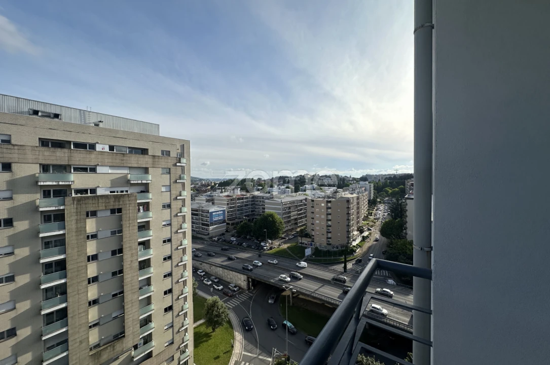 Apartamento T2 para Arrendamento em São Vitor (Braga) Foto 2
