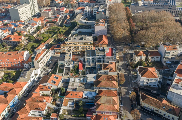 Moradia T4 para Venda em Matosinhos e Leça da Palmeira Foto 17