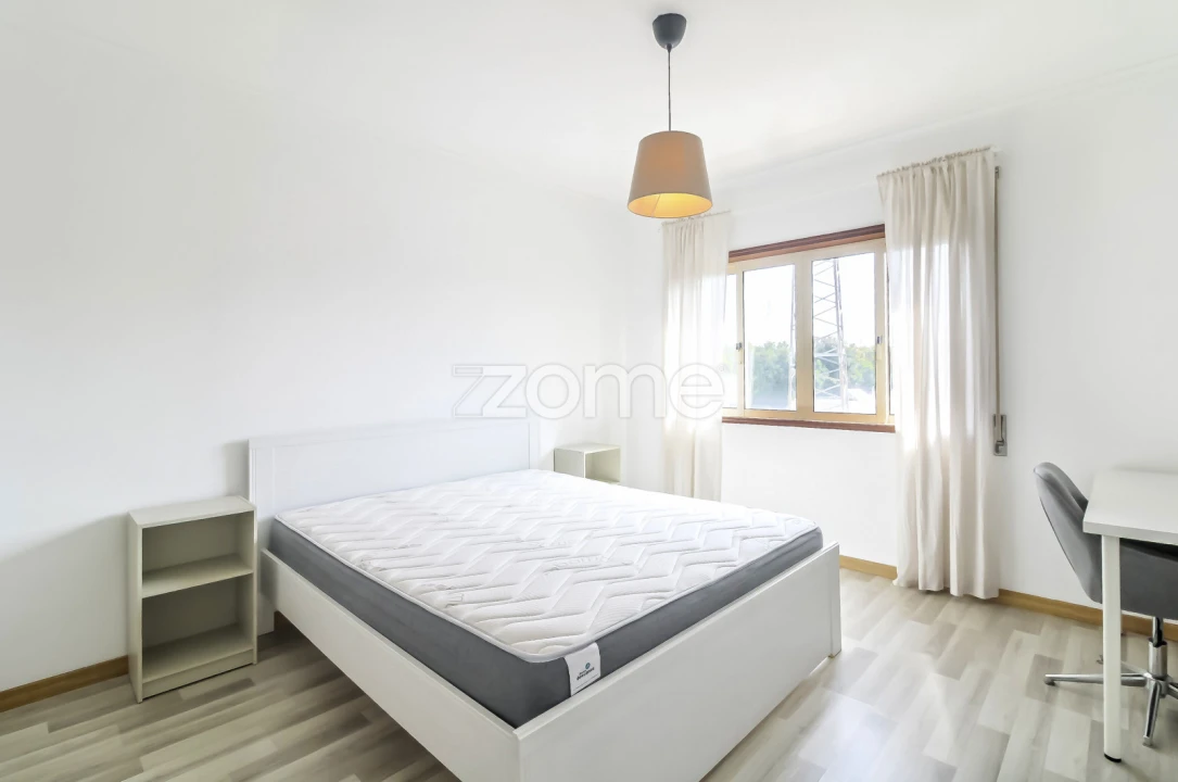 Apartamento T3 para Venda em Pedrouços Foto 23
