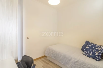 Apartamento T3 para Venda em Pedrouços