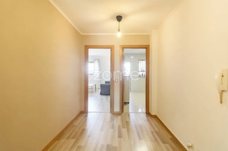 Apartamento T3 para Venda em Pedrouços Foto 4