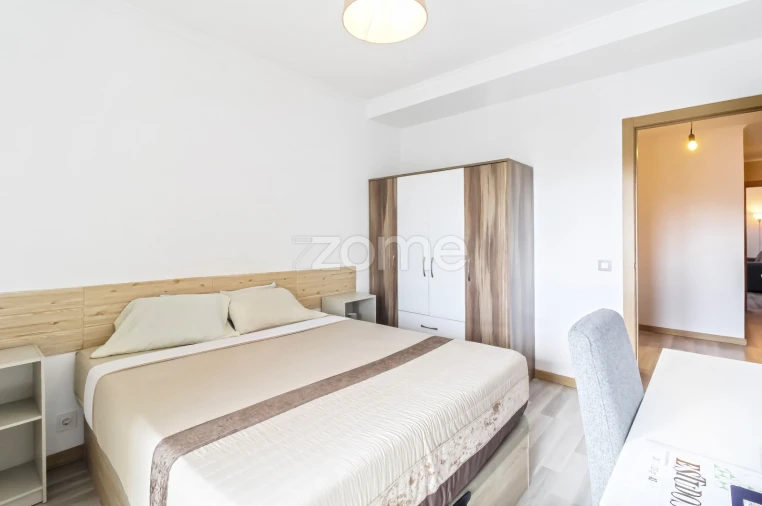 Apartamento T3 para Venda em Pedrouços Foto 21
