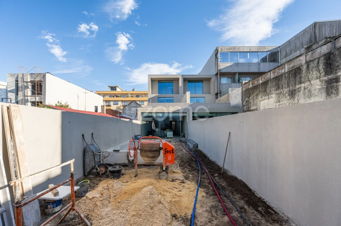 Moradia T4 para Venda em Matosinhos e Leça da Palmeira Foto 10