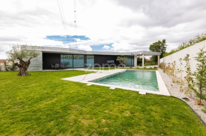 Moradia T3 para Venda em Real, Dume e Semelhe
