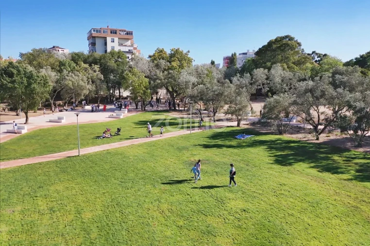 Apartamento T3 para Venda em Cascais e Estoril Foto 39