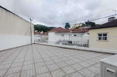 Moradia T4 para Venda em Reguengo do Fetal