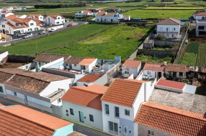 Moradia T2 para Venda em Calhetas