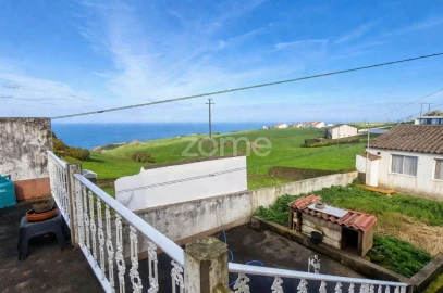 Moradia T4 para Venda em Algarvia