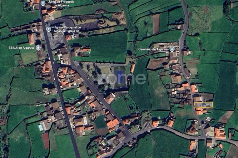 Moradia T4 para Venda em Algarvia Foto 21