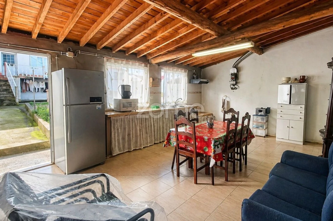 Moradia T4 para Venda em Algarvia Foto 17