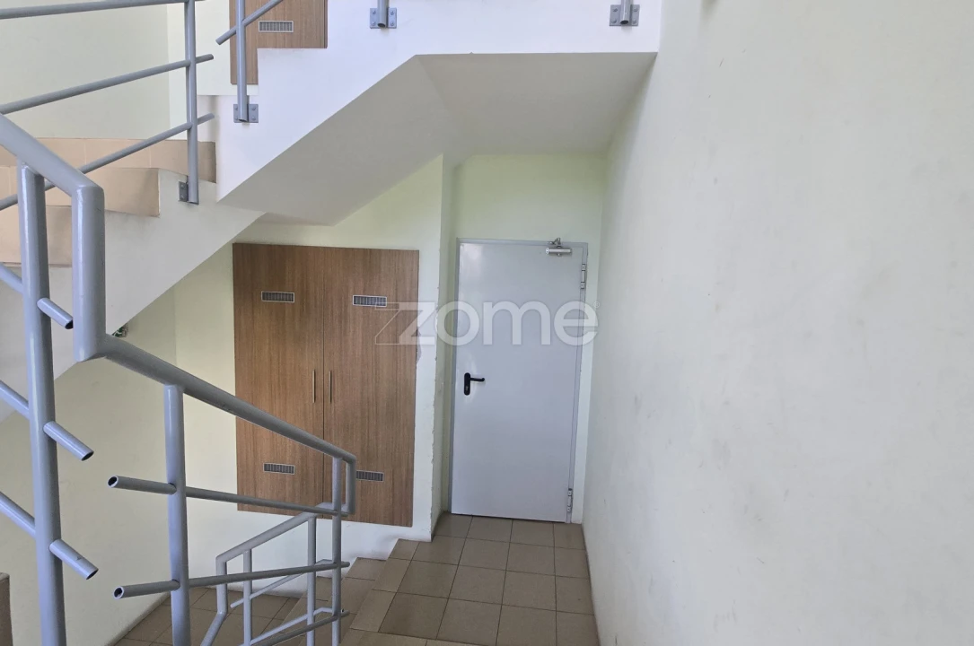 Apartamento T3 para Venda em Arrifes Foto 15