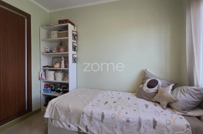 Apartamento T3 para Venda em Arrifes