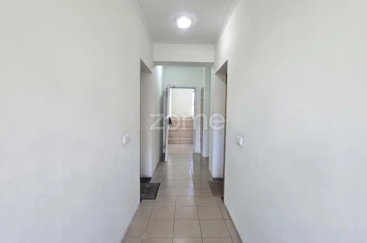 Apartamento T3 para Venda em Arrifes