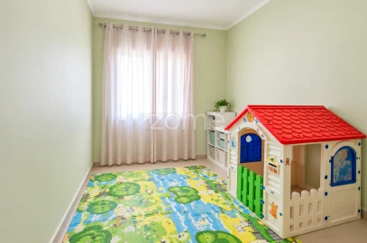 Apartamento T3 para Venda em Arrifes