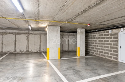 Apartamento T3 para Venda em Arrifes
