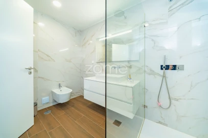 Apartamento T2 para Venda em Alverca do Ribatejo e Sobralinho