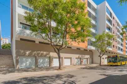 Apartamento T2 para Venda em Alverca do Ribatejo e Sobralinho