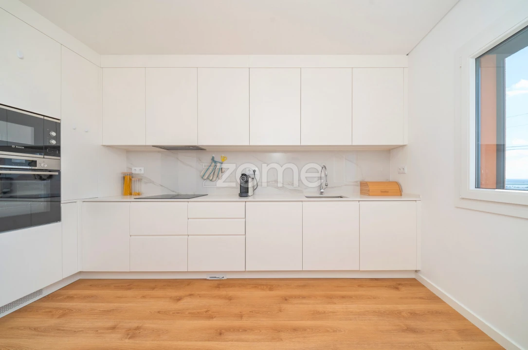 Apartamento T2 para Venda em Alverca do Ribatejo e Sobralinho Foto 1
