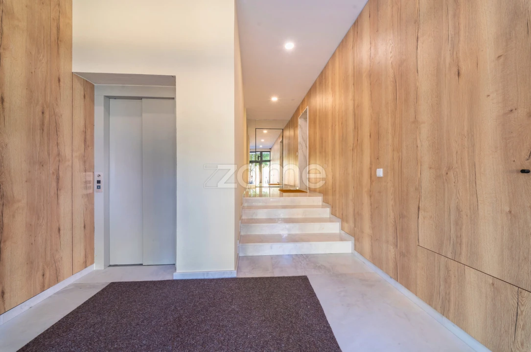 Apartamento T2 para Venda em Alverca do Ribatejo e Sobralinho Foto 20