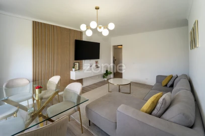 Apartamento T3 para Venda em Algueirão-Mem Martins