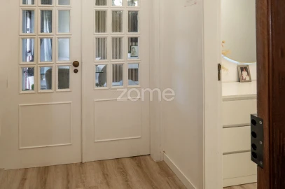 Apartamento T3 para Venda em Algueirão-Mem Martins