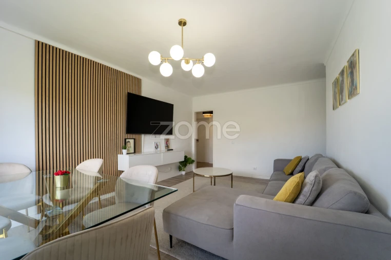 Apartamento T3 para Venda em Algueirão-Mem Martins Foto 9