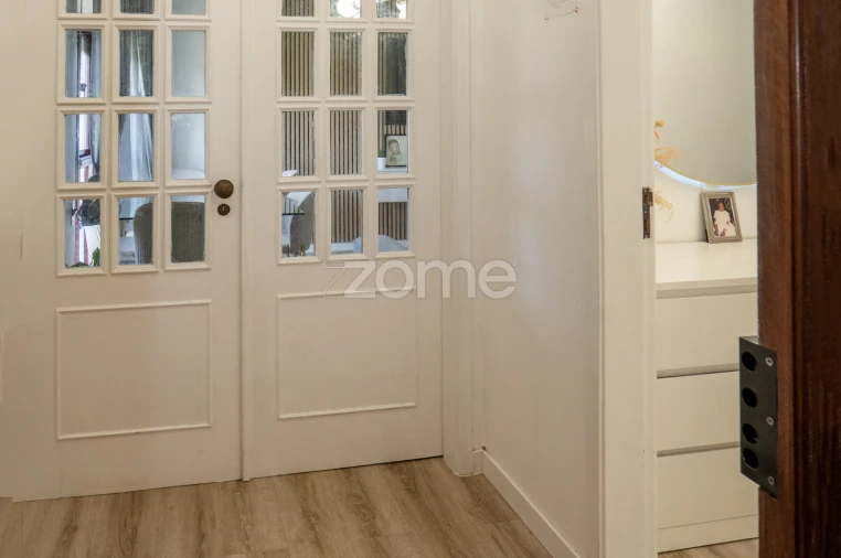 Apartamento T3 para Venda em Algueirão-Mem Martins Foto 38