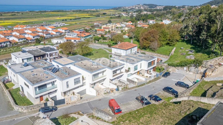 Moradia T3 para Venda em Areosa