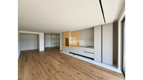 Apartamento T1 para Venda em São Felix da Marinha
