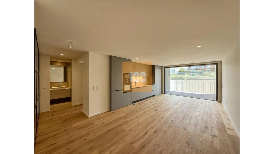 Apartamento T1 para Venda em São Felix da Marinha Foto 6