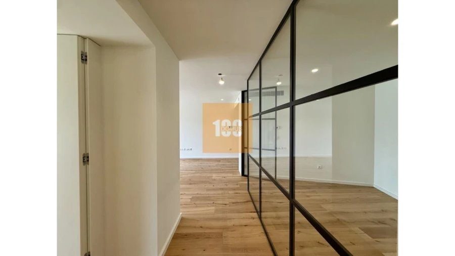 Apartamento T1 para Venda em São Felix da Marinha Foto 15