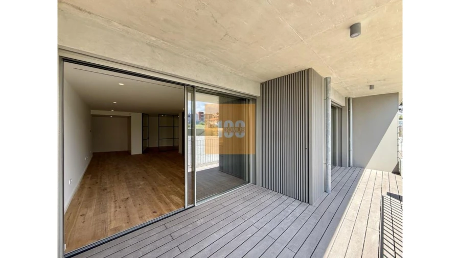 Apartamento T1 para Venda em São Felix da Marinha Foto 23