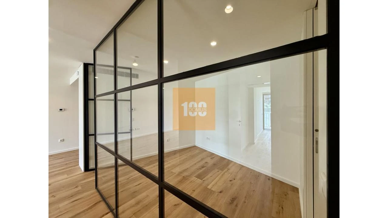 Apartamento T1 para Venda em São Felix da Marinha Foto 16