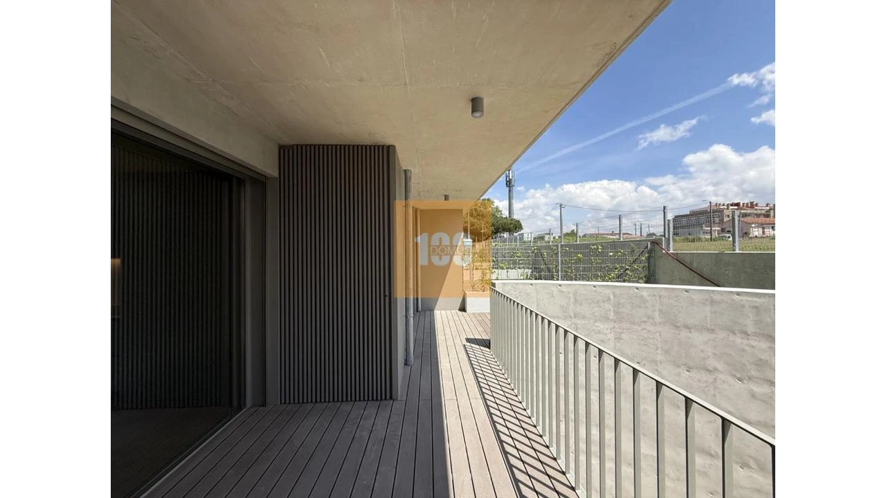Apartamento T1 para Venda em São Felix da Marinha Foto 24