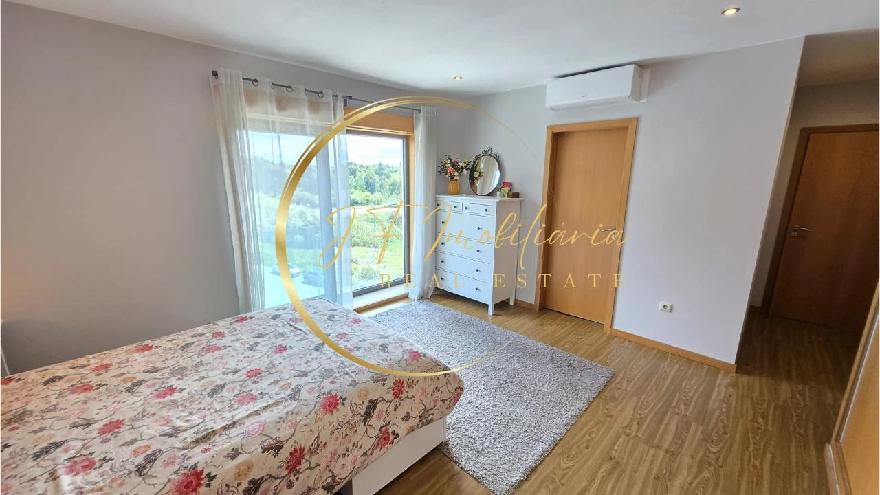 Apartamento T2 para Venda em Aradas Foto 22
